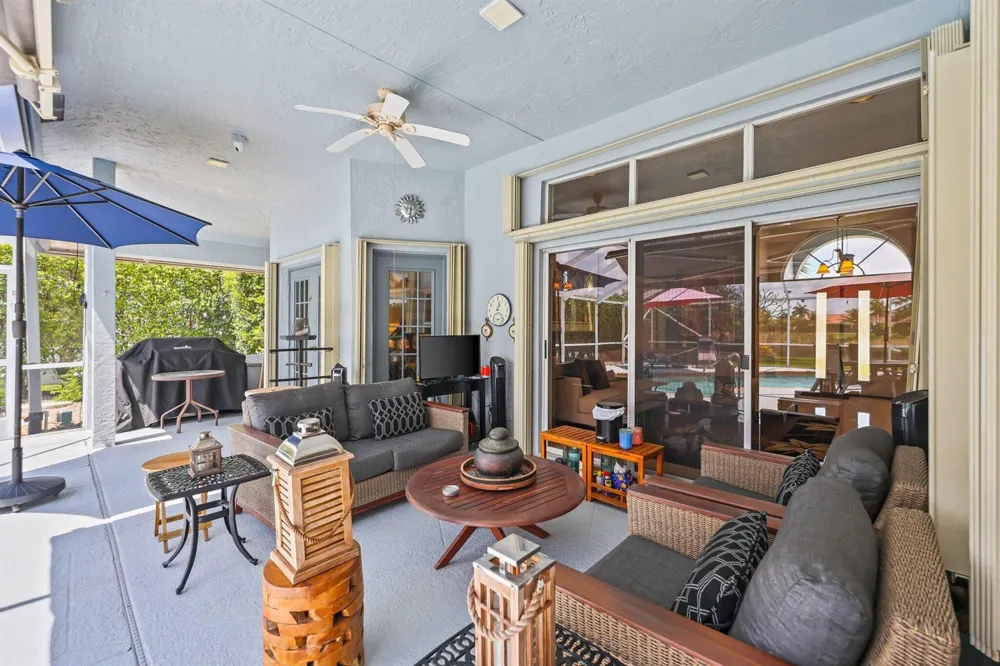 20317 Hacienda Court Boca Raton, FL 33498