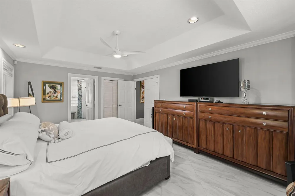 20317 Hacienda Court Boca Raton, FL 33498