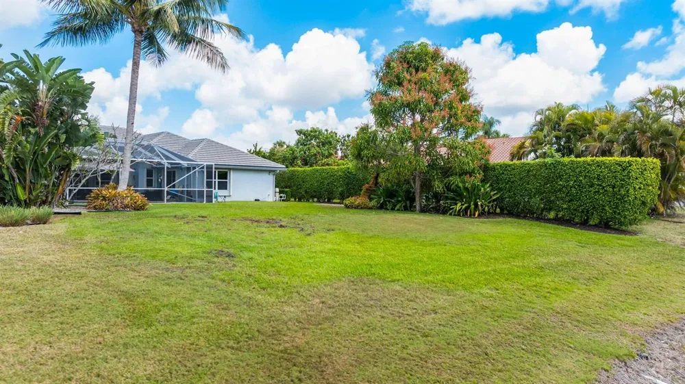20317 Hacienda Court Boca Raton, FL 33498