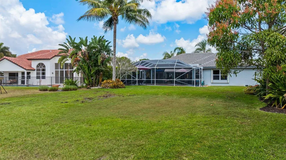 20317 Hacienda Court Boca Raton, FL 33498