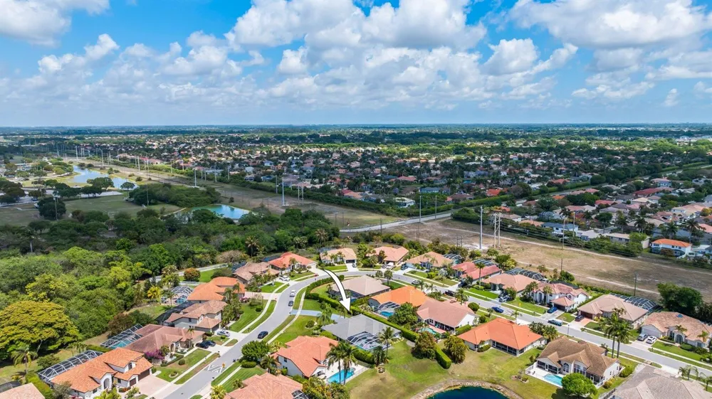 20317 Hacienda Court Boca Raton, FL 33498
