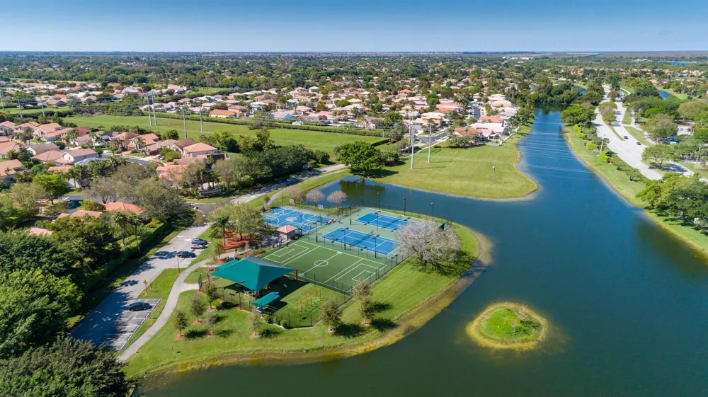 20317 Hacienda Court Boca Raton, FL 33498