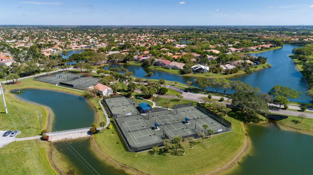 20317 Hacienda Court Boca Raton, FL 33498