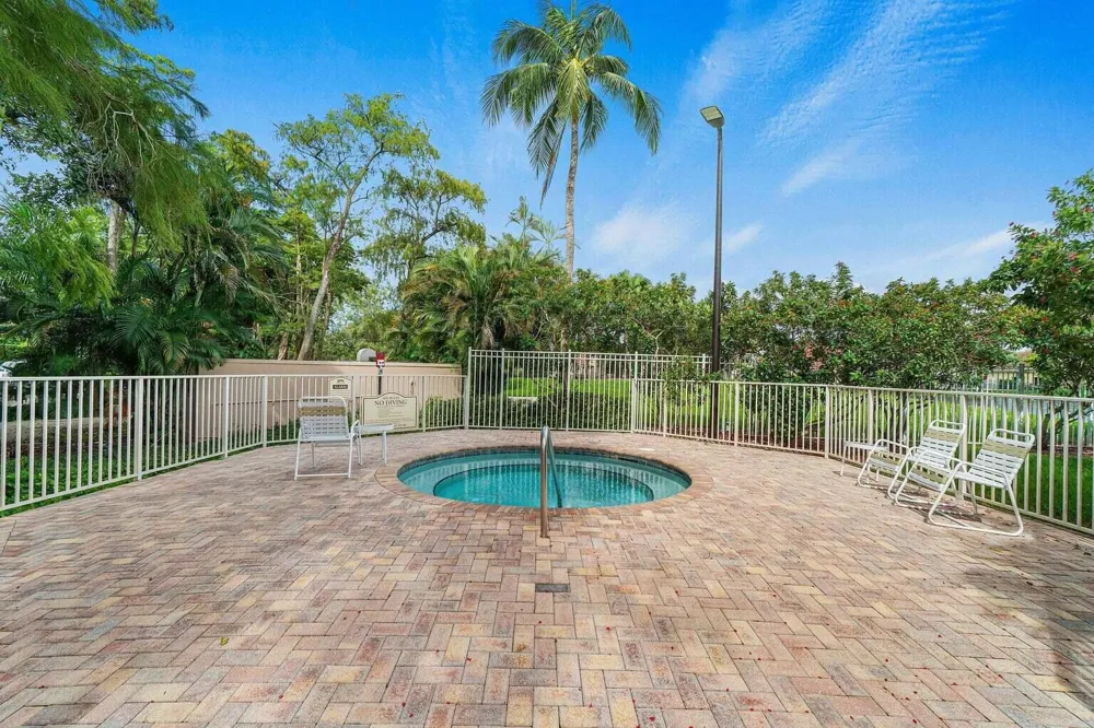 20317 Hacienda Court Boca Raton, FL 33498