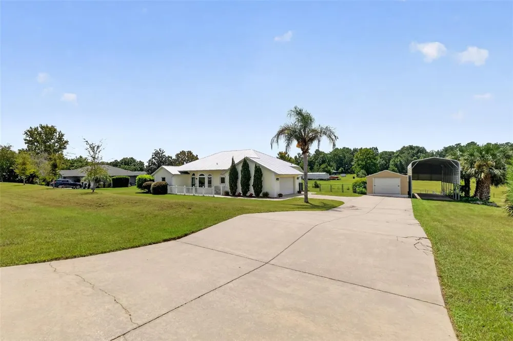 3650 GREGORY ROAD Lady Lake, FL 32159