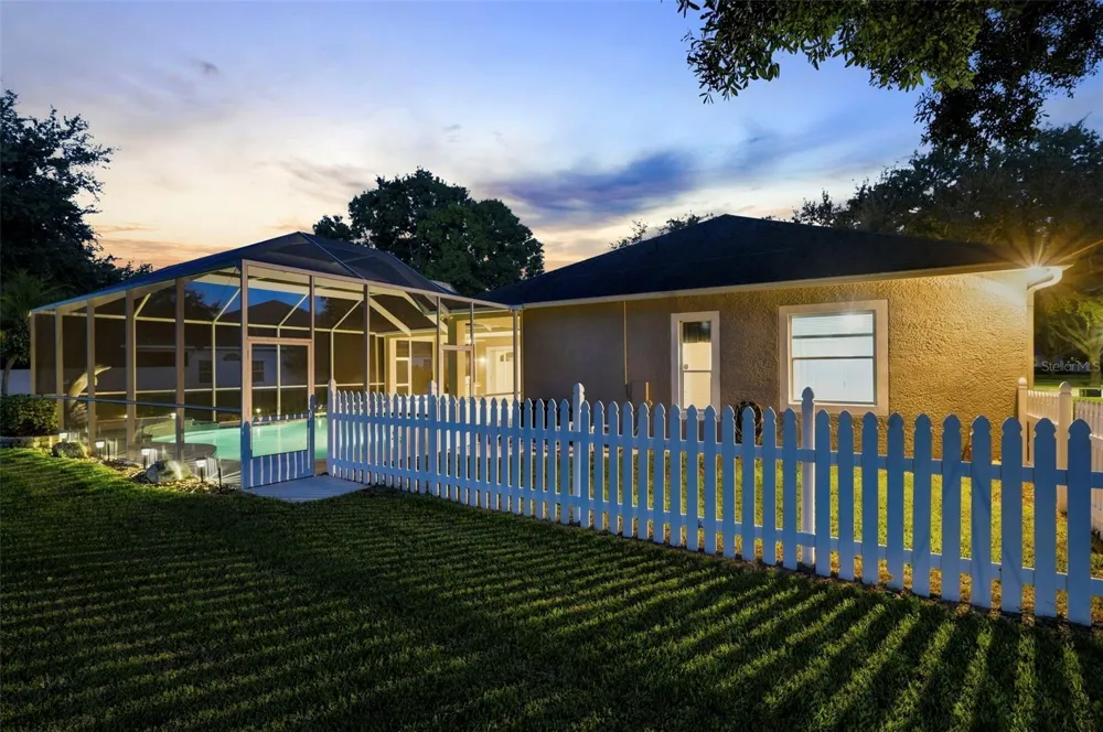 13756 DOWLING LANE Odessa, FL 33556