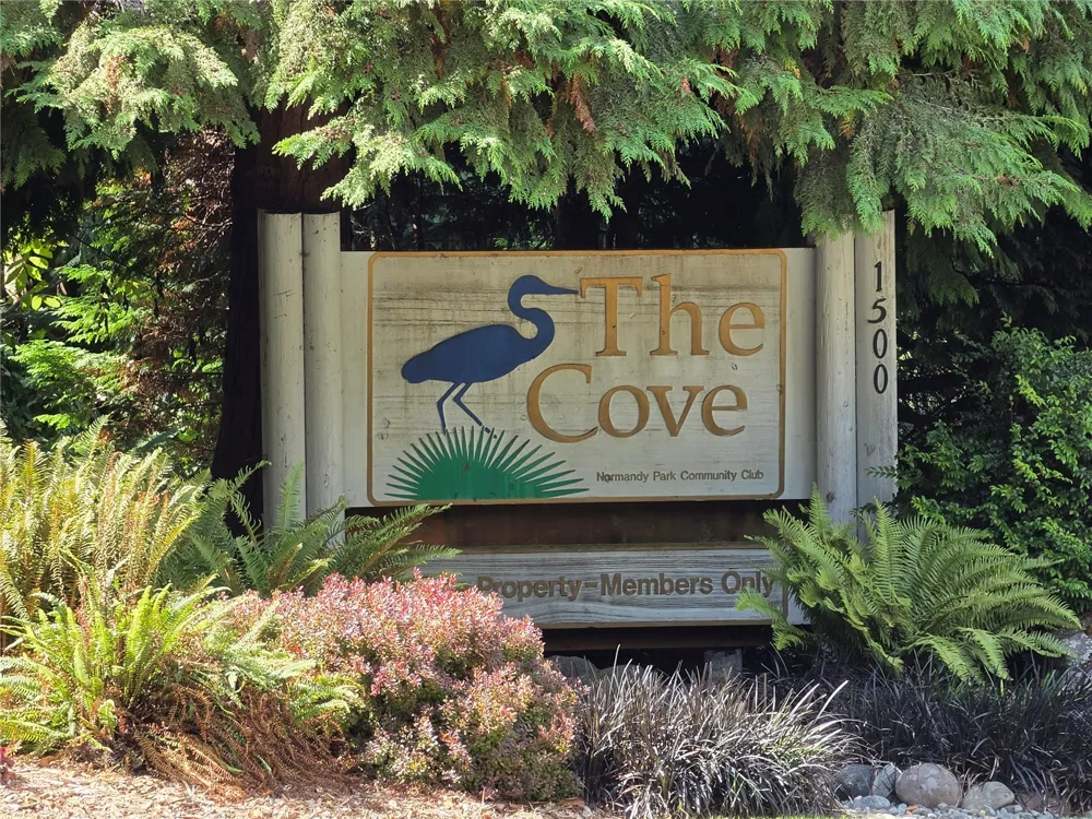 18806 4th S Burien, WA 98148