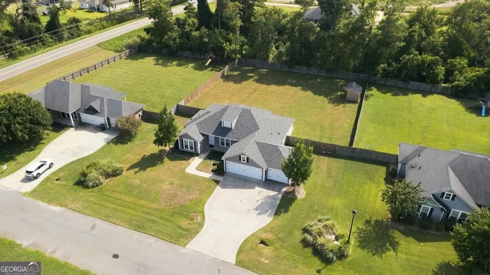 7 Colt DR Lakeland, GA 31635