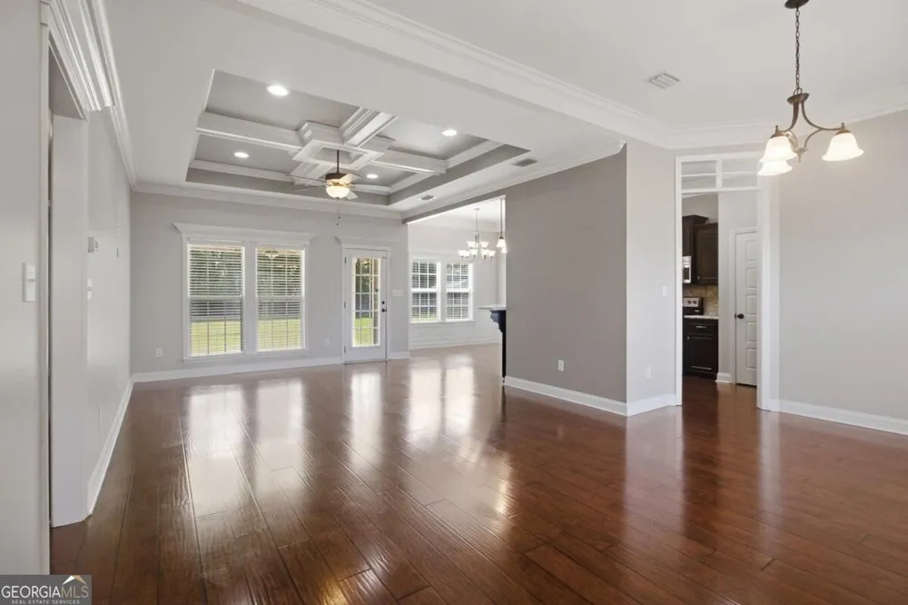 7 Colt DR Lakeland, GA 31635