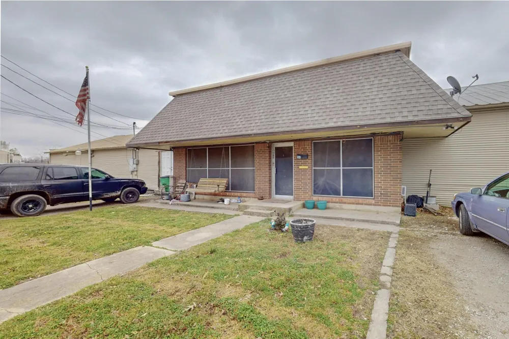 517 E Broadway Street Gainesville, TX 76240