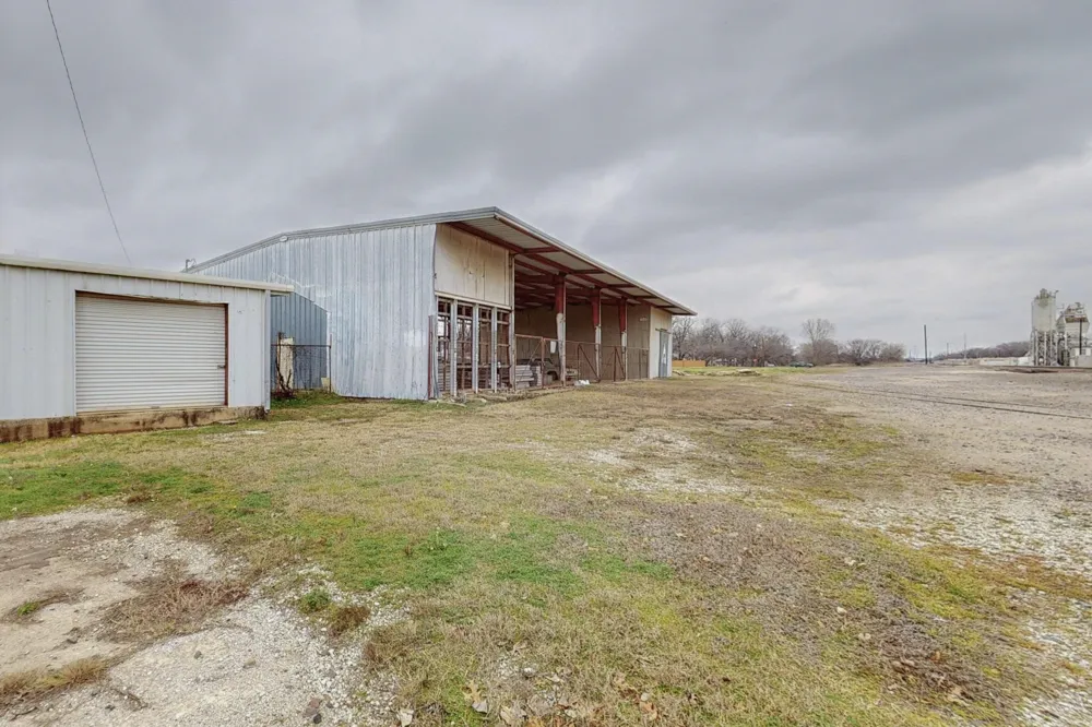 517 E Broadway Street Gainesville, TX 76240