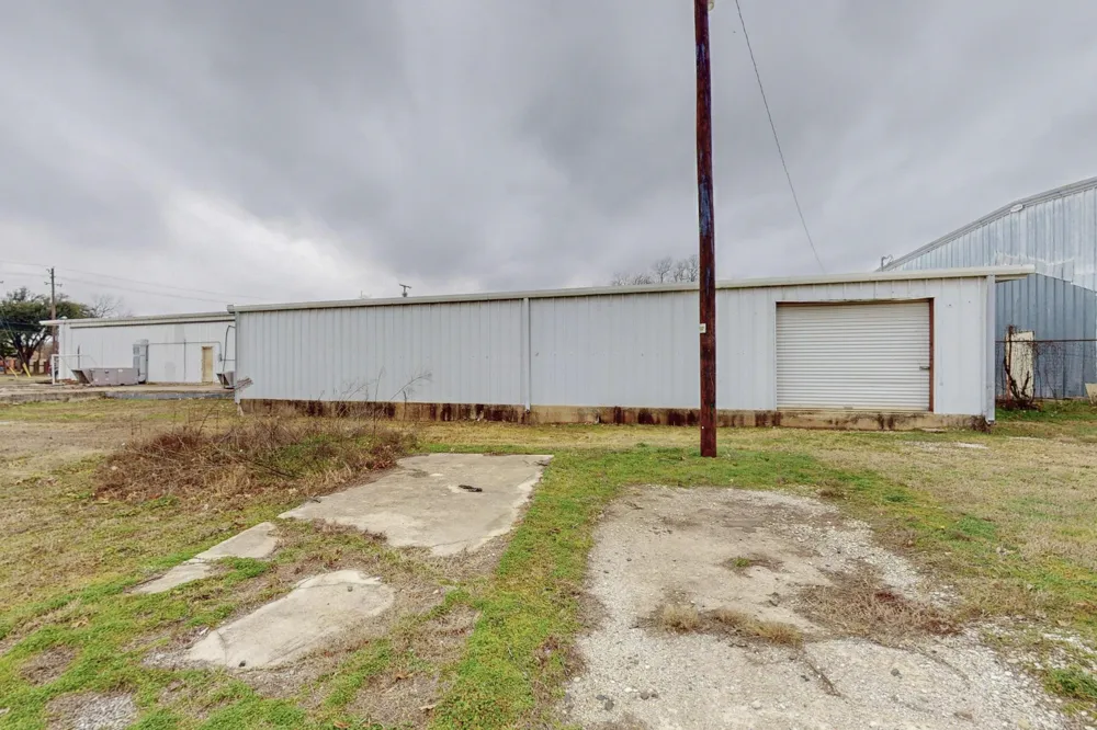 517 E Broadway Street Gainesville, TX 76240
