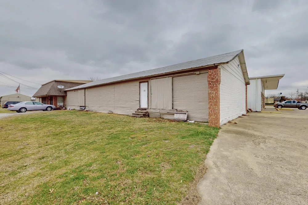 517 E Broadway Street Gainesville, TX 76240