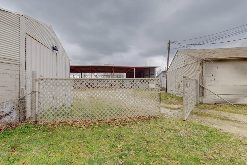 517 E Broadway Street Gainesville, TX 76240