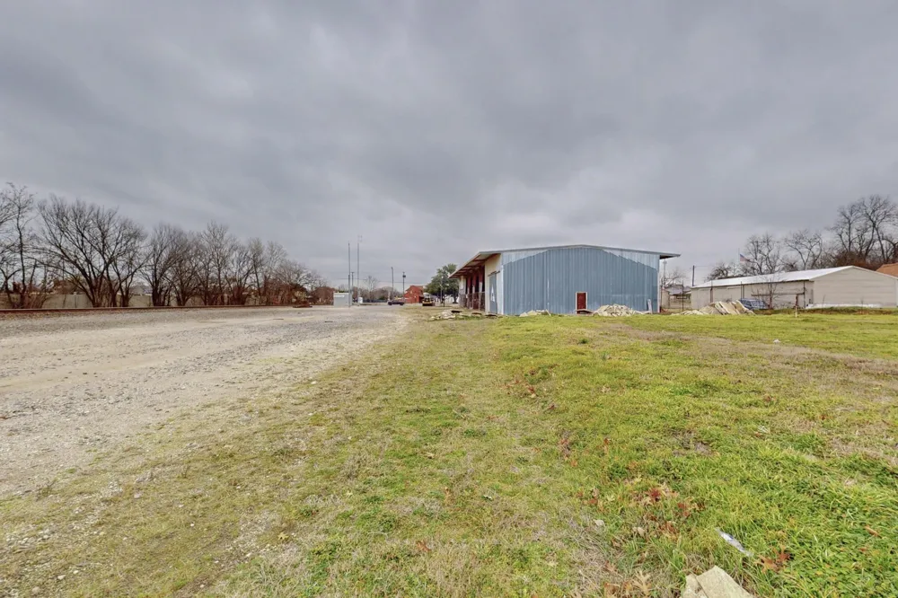 517 E Broadway Street Gainesville, TX 76240