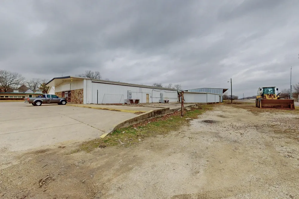 517 E Broadway Street Gainesville, TX 76240