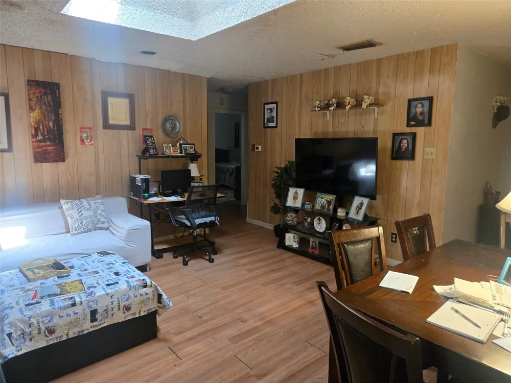 12207 Baron Drive Balch Springs, TX 75180