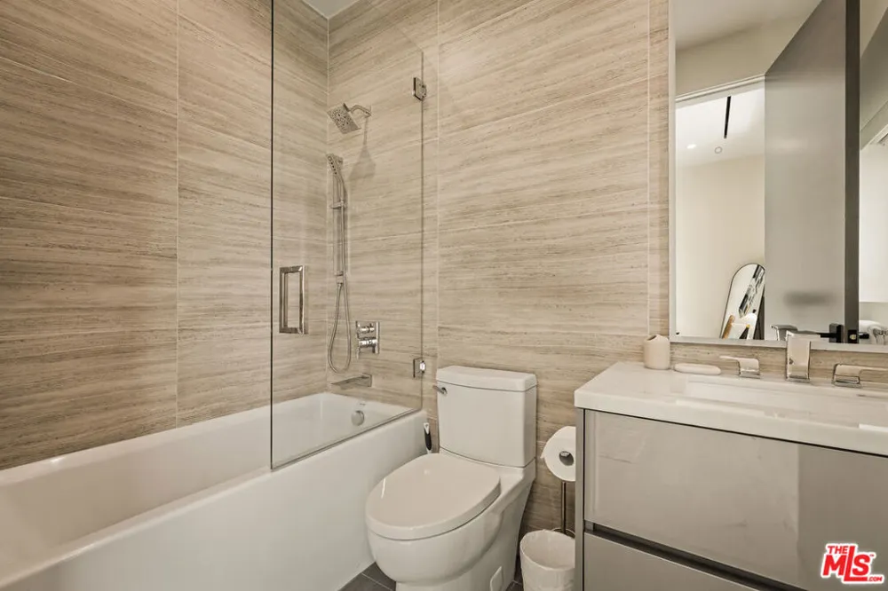 1490 San Remo Drive Los Angeles, CA 90272