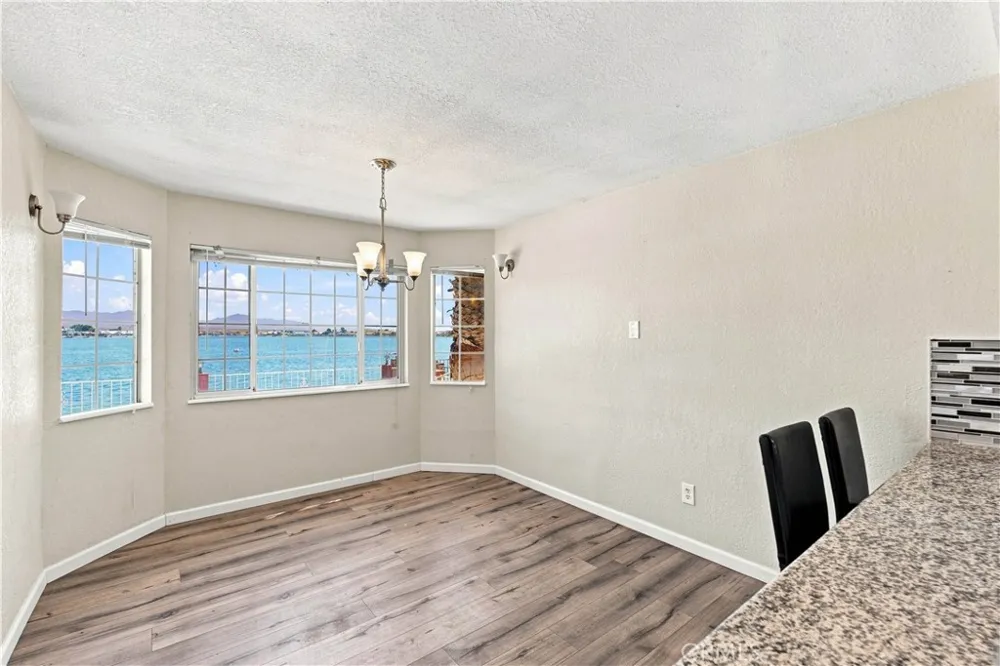 14515 Rivers Edge Helendale, CA 92342