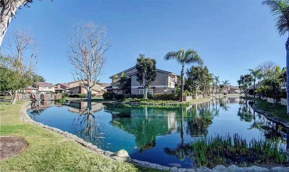 7966 Moonmist Circle Huntington Beach, CA 92648