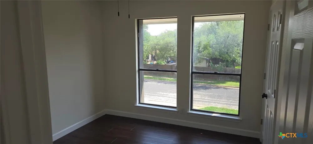 13202 Adonis Drive Austin, TX 78750