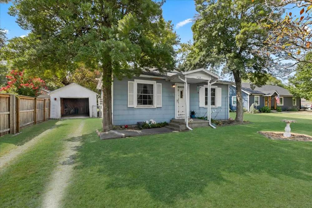 409 E Freeport Street Broken Arrow, OK 74012