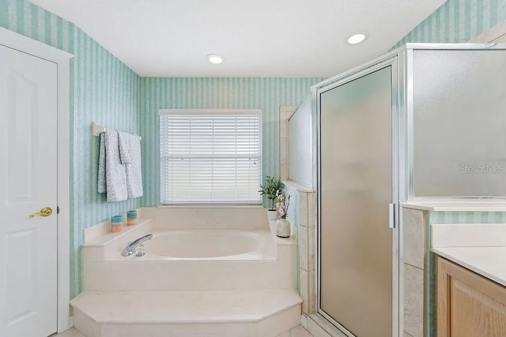 23 BARKLEY LANE Palm Coast, FL 32137