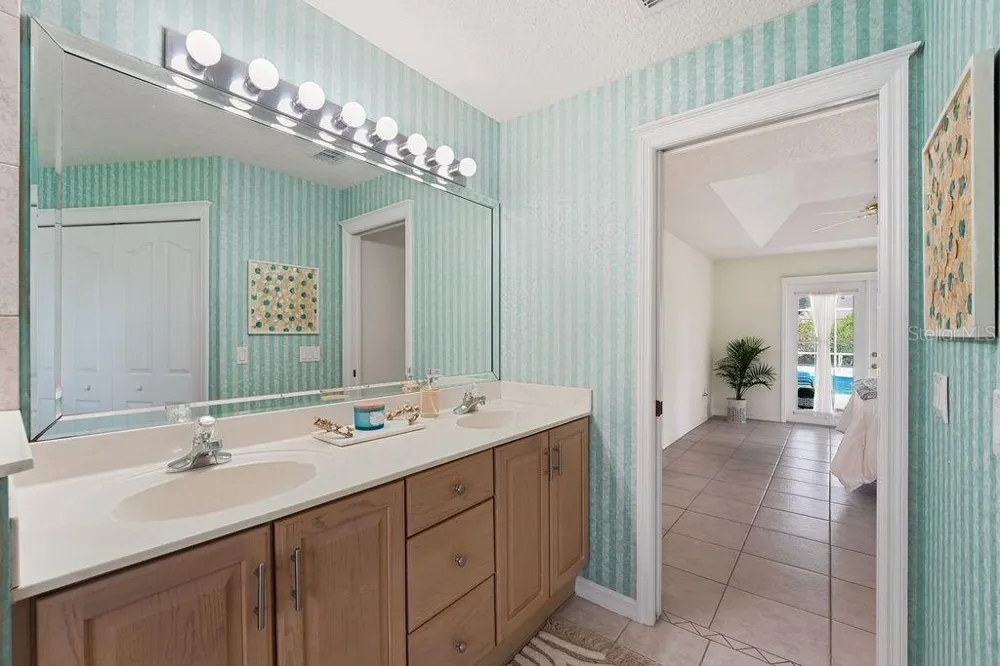 23 BARKLEY LANE Palm Coast, FL 32137