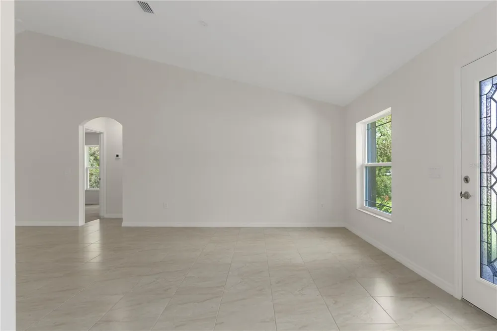 13048 KITTIWAKE ROAD Weeki Wachee, FL 34614