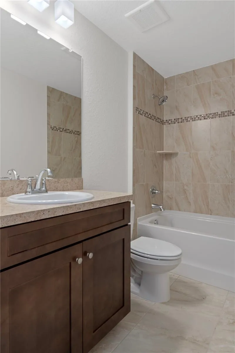 13048 KITTIWAKE ROAD Weeki Wachee, FL 34614