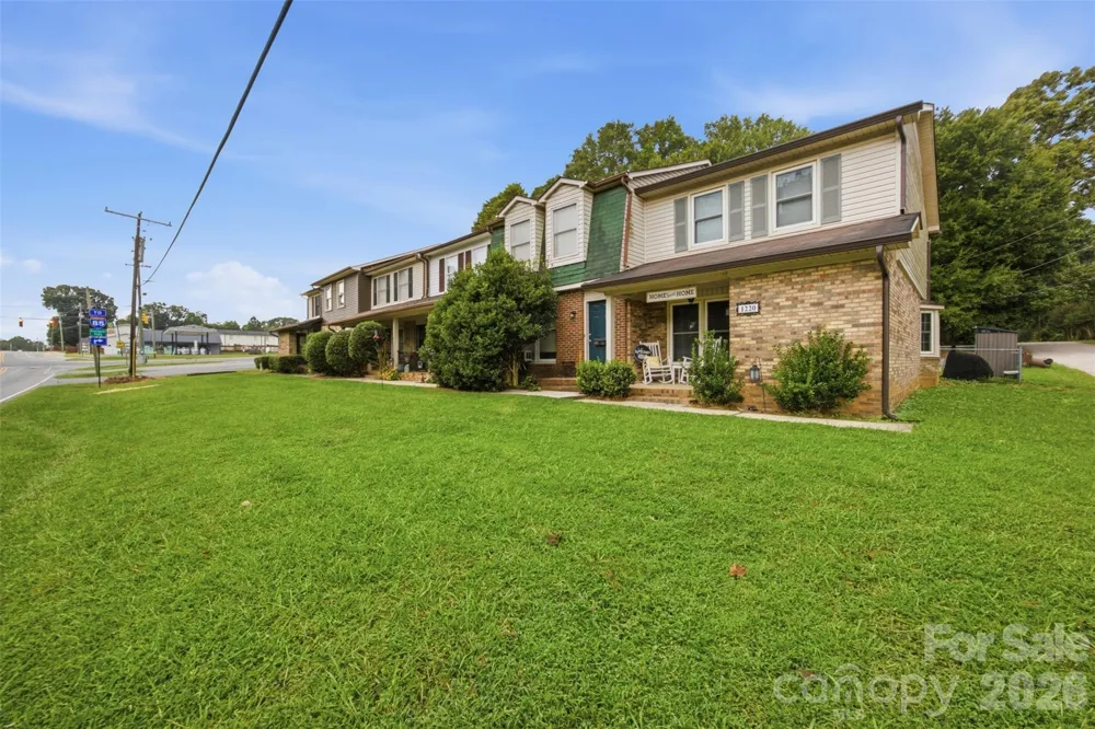 1228 B Oakwood Avenue #B Kannapolis, NC 28081