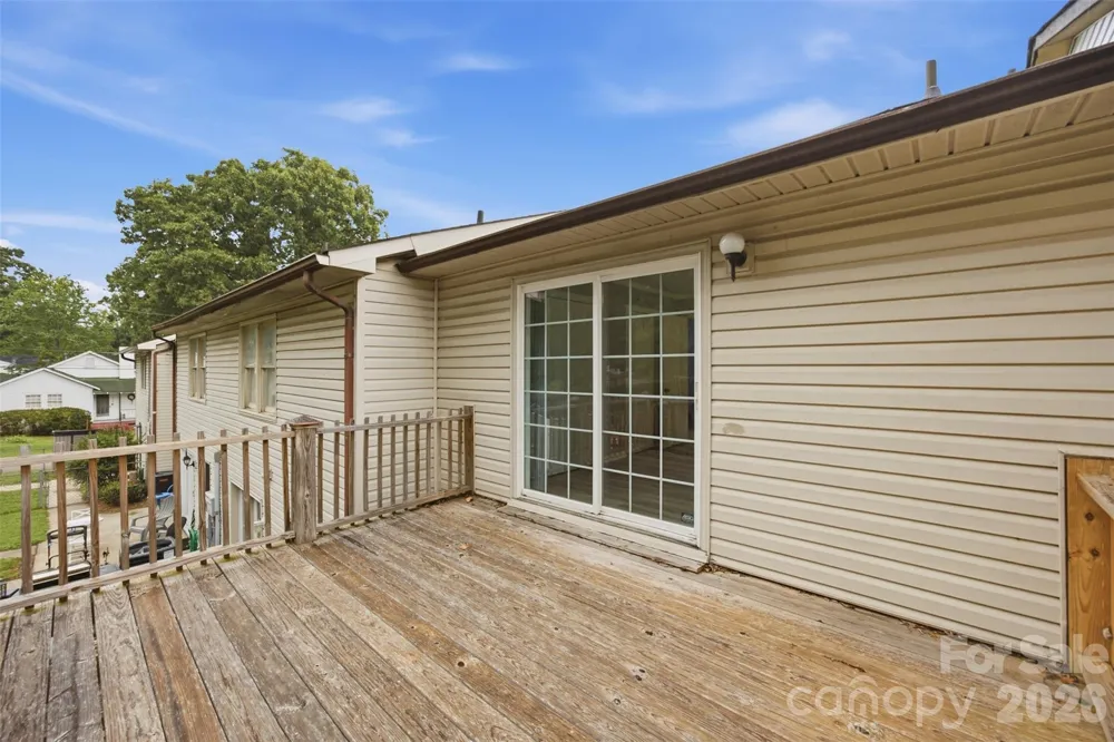 1228 B Oakwood Avenue #B Kannapolis, NC 28081