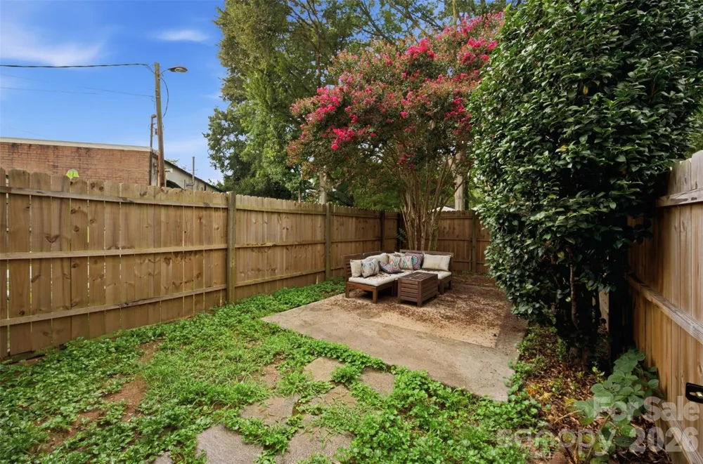 1228 B Oakwood Avenue #B Kannapolis, NC 28081