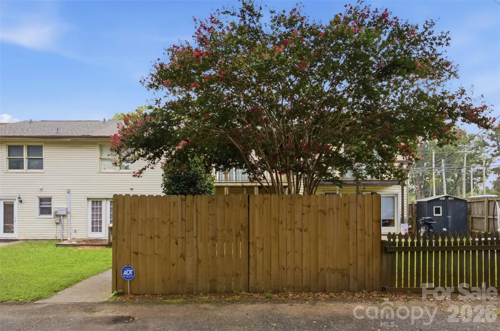 1228 B Oakwood Avenue #B Kannapolis, NC 28081