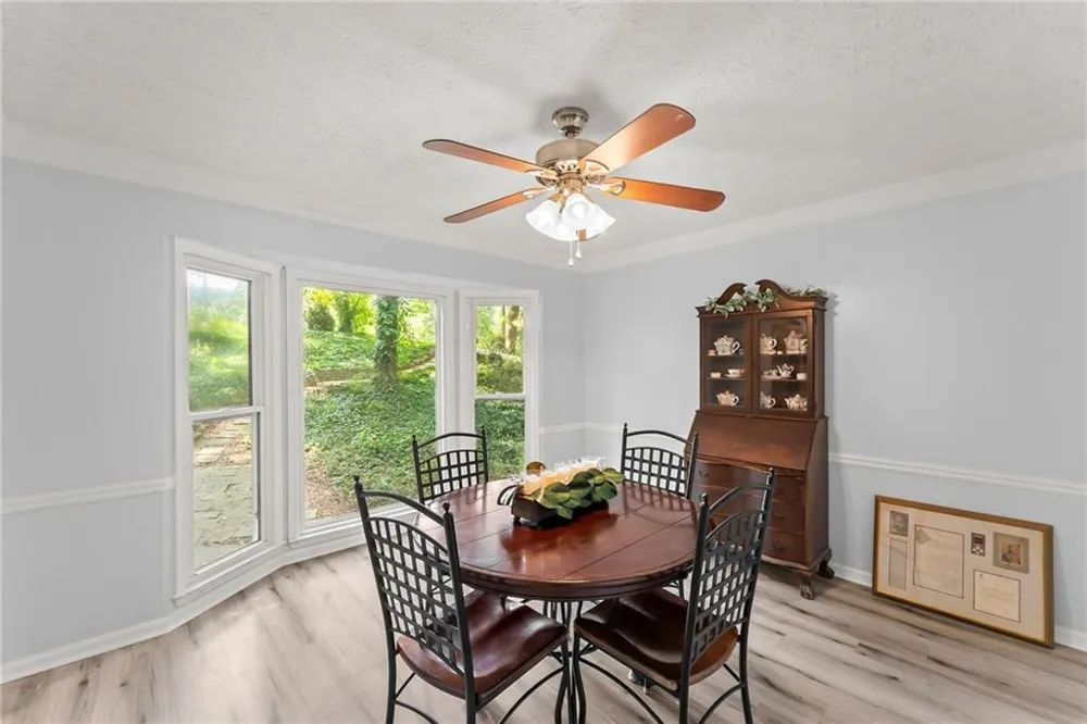 3824 Shawnee Run SW Lilburn, GA 30047