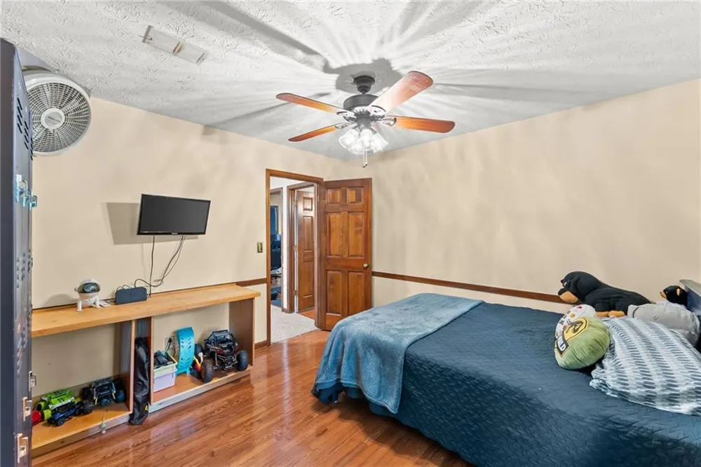 3824 Shawnee Run SW Lilburn, GA 30047