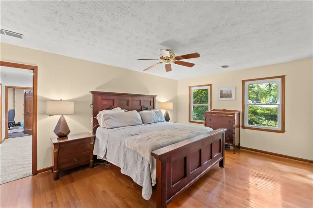 3824 Shawnee Run SW Lilburn, GA 30047