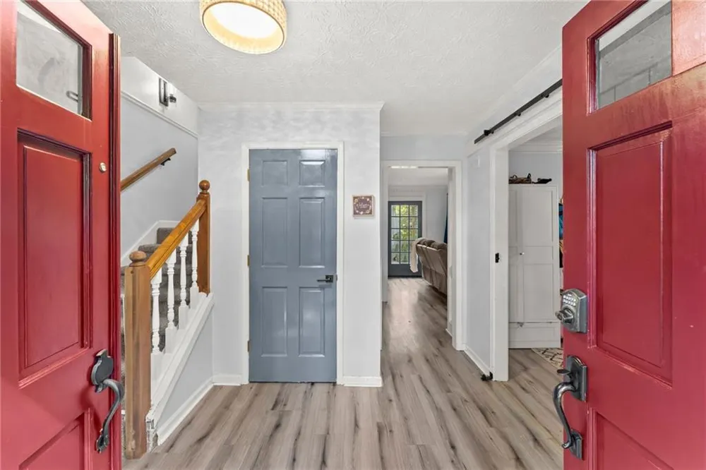 3824 Shawnee Run SW Lilburn, GA 30047