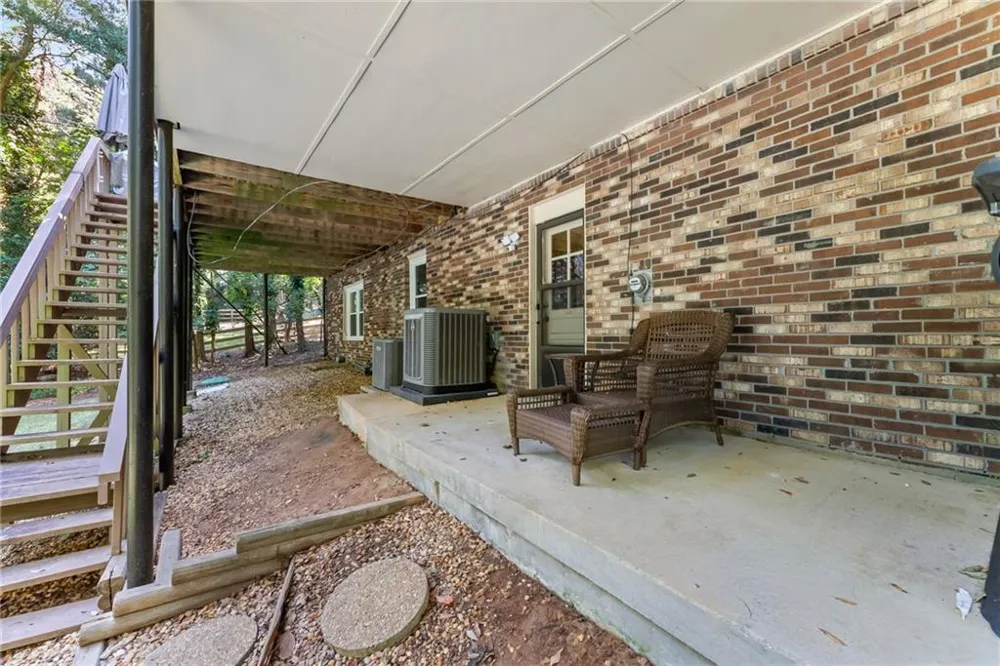 3824 Shawnee Run SW Lilburn, GA 30047