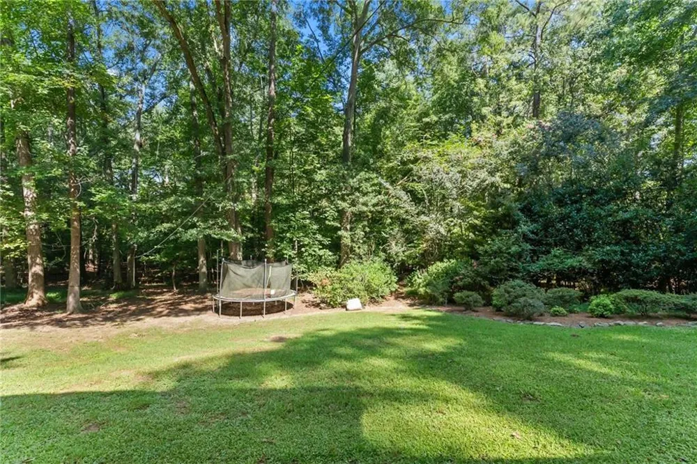 3824 Shawnee Run SW Lilburn, GA 30047