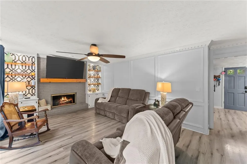 3824 Shawnee Run SW Lilburn, GA 30047