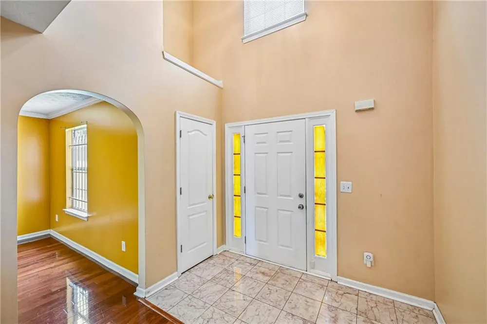 2083 Dylan Court Ellenwood, GA 30294