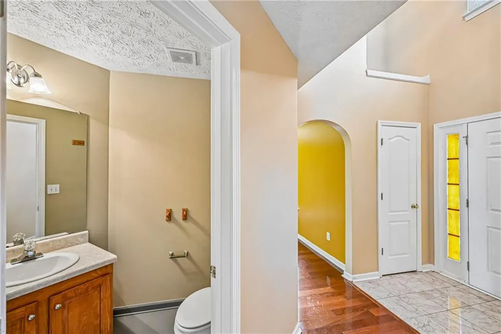 2083 Dylan Court Ellenwood, GA 30294