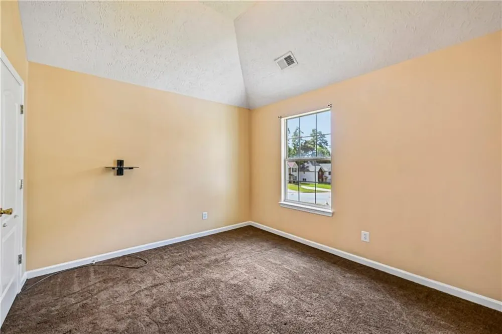 2083 Dylan Court Ellenwood, GA 30294