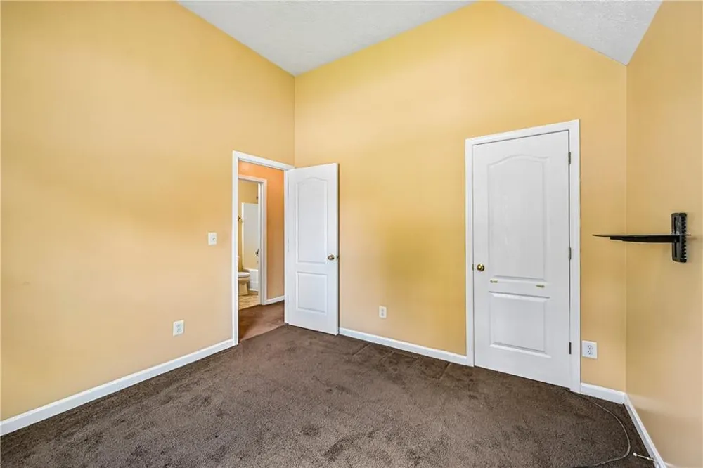 2083 Dylan Court Ellenwood, GA 30294