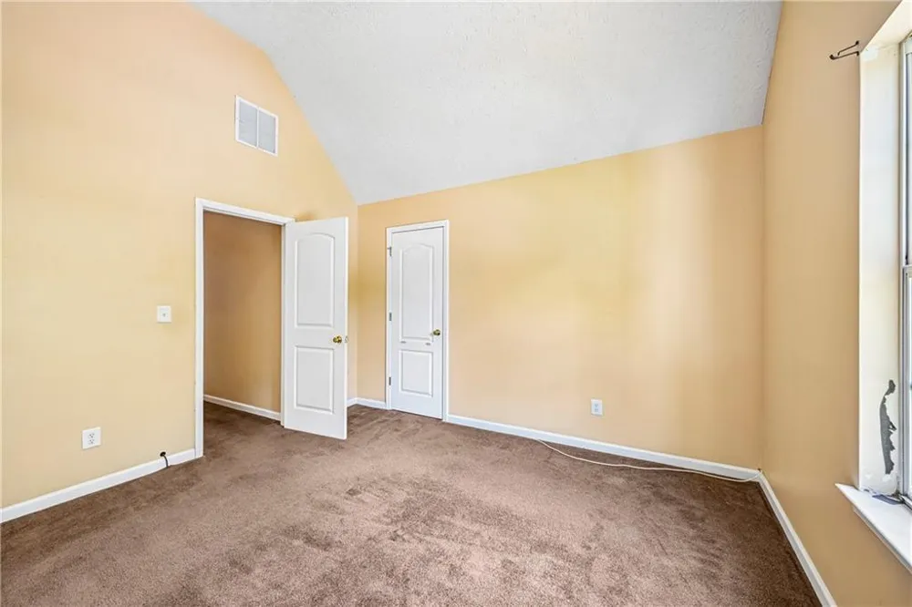 2083 Dylan Court Ellenwood, GA 30294