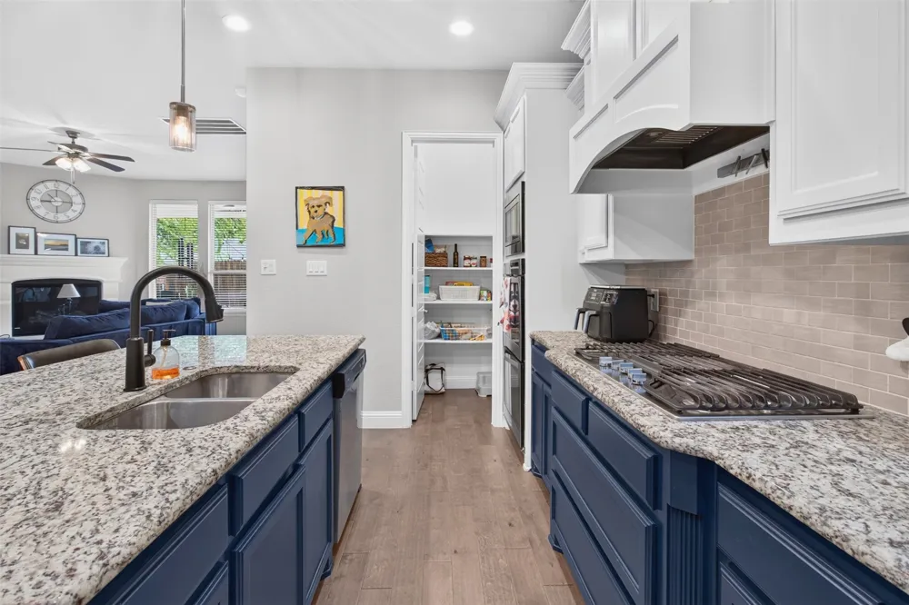 6820 Westbury Drive North Richland Hills, TX 76180