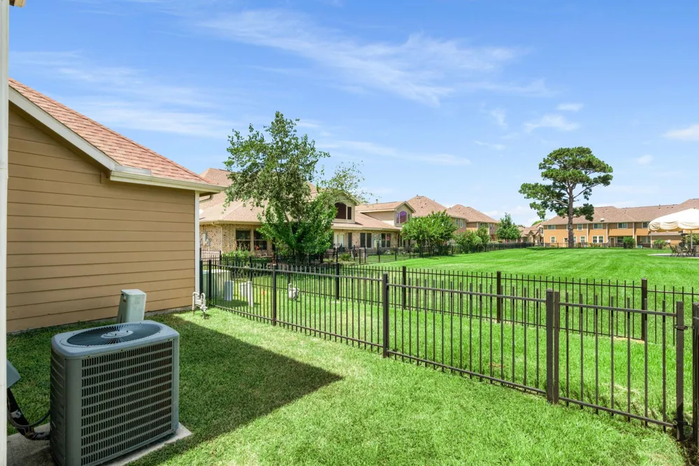 18714 Serenity Loch Drive Spring, TX 77379