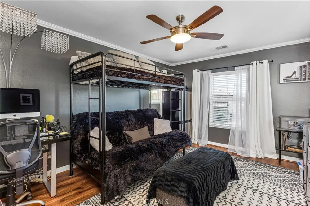 1180 Reisling Perris, CA 92571