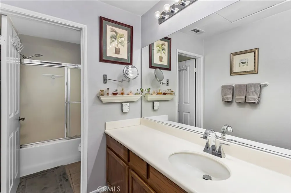 1180 Reisling Perris, CA 92571